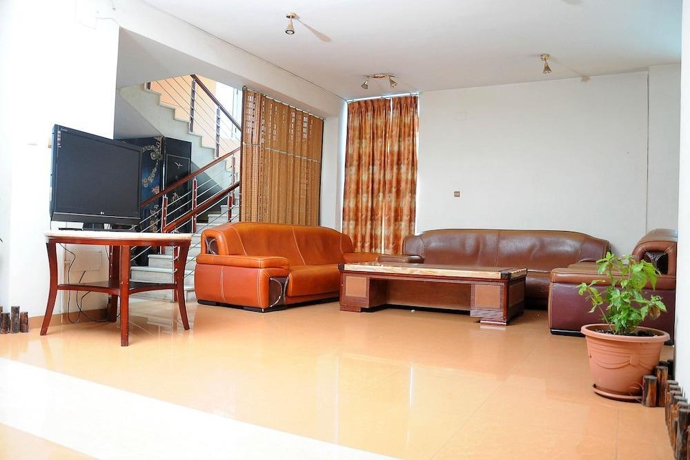 Dimitri Hotel Adis Abeba Exterior foto